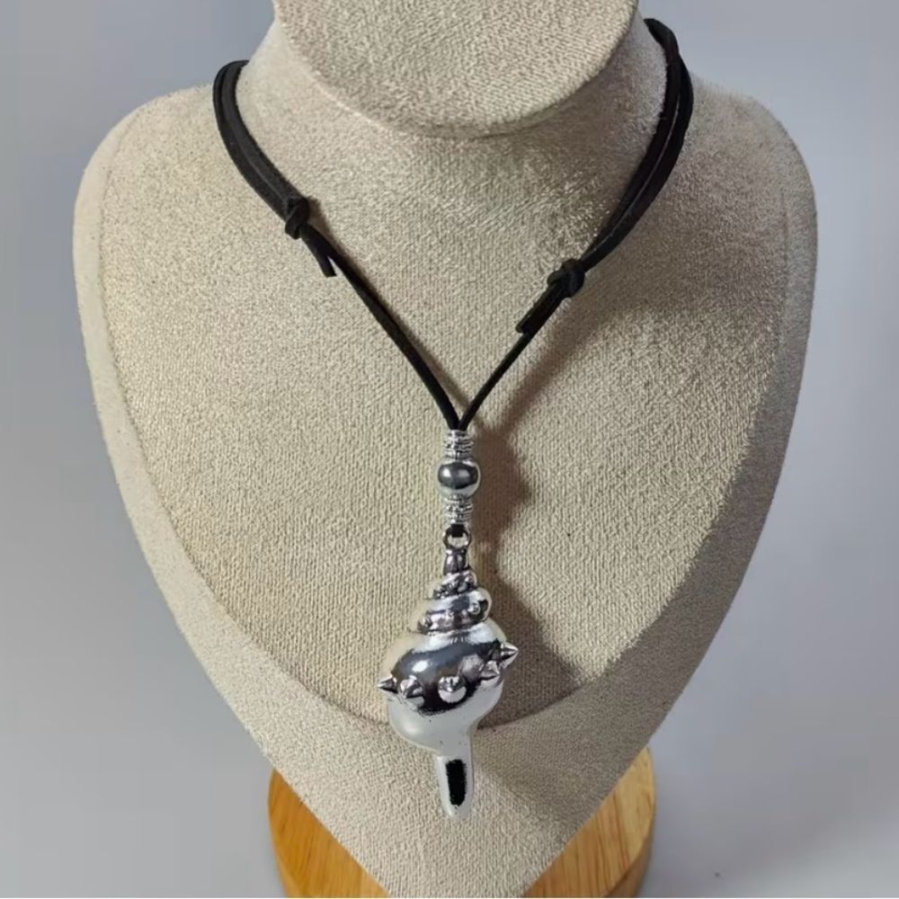 🐚 NEW Shining Silver Shell Pendant Necklace 🐚 - Picture 6 of 6